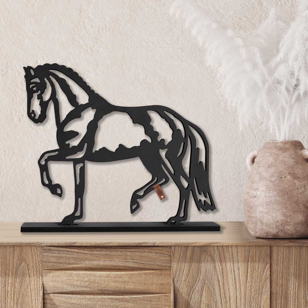 Geometrische Dressage horse op Standaard