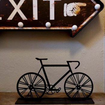 FBRK. Tiny Bike, Sfeerfoto met exit dichtbij